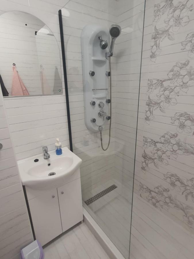 Hegyalja Apartman Мішкольц Екстер'єр фото