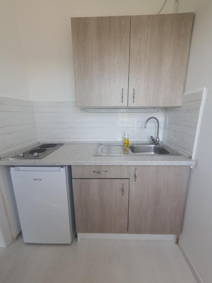 Hegyalja Apartman Мішкольц Екстер'єр фото