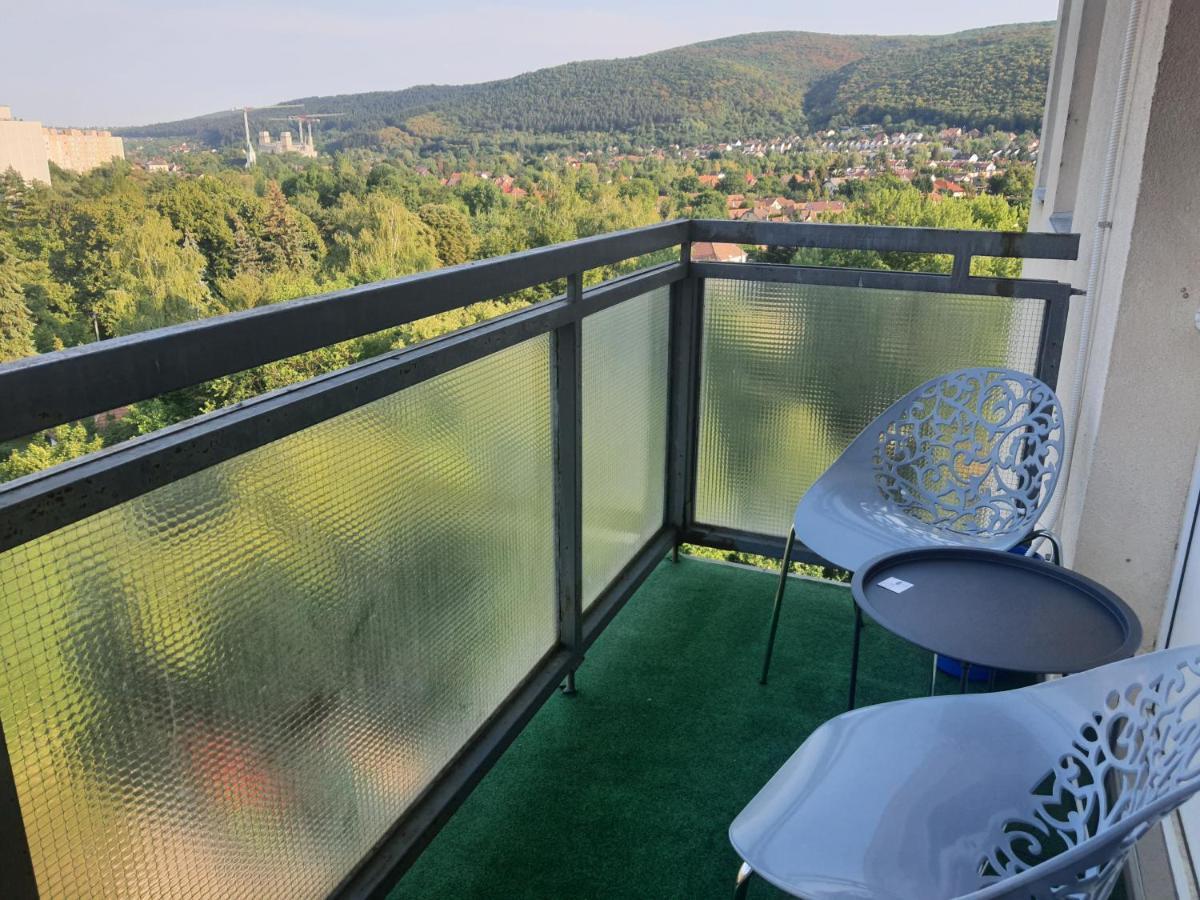 Hegyalja Apartman Мішкольц Екстер'єр фото